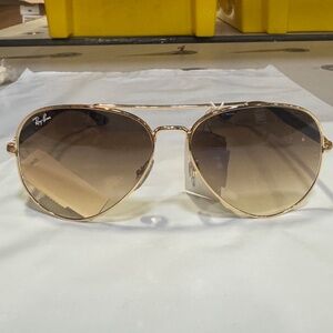 Ray-Ban Unisex Aviators -  RB3675 in Polished Arista Gold